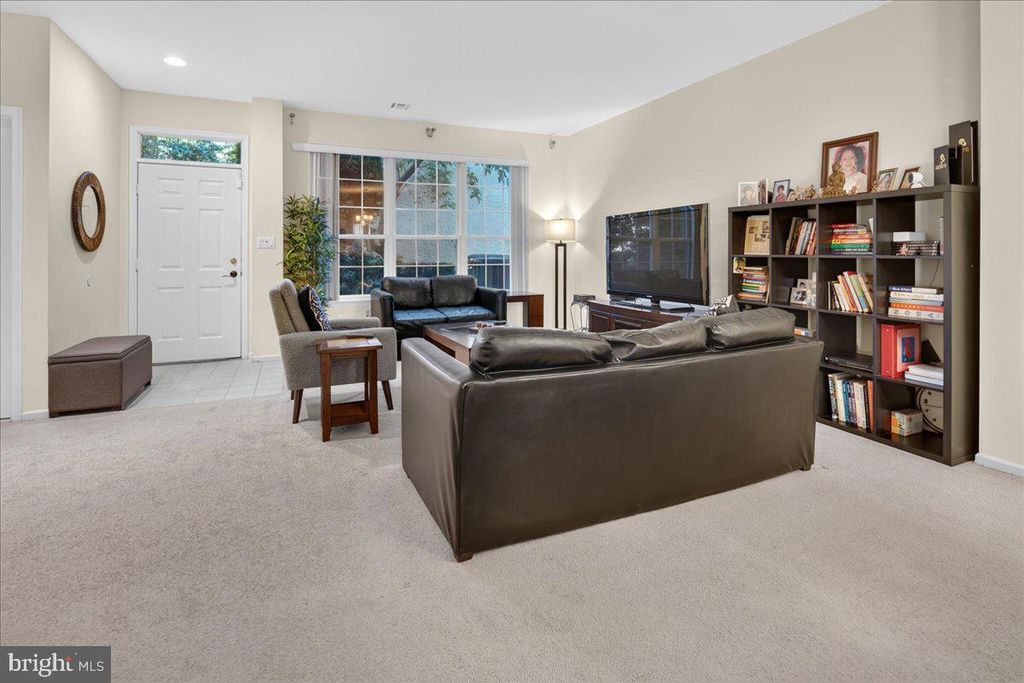 103 ASHFORD DR, PLAINSBORO, NJ 08536 — photo 5