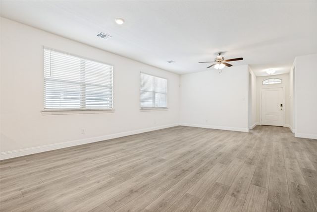 6024 Wildflower Way, Little Elm, TX 76227