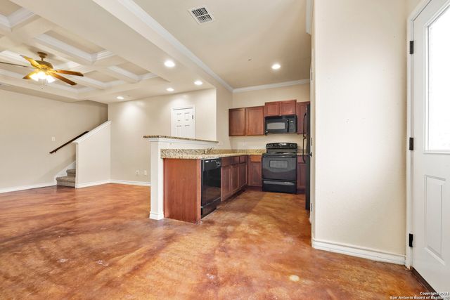 4938 FLIPPER DR, San Antonio, TX 78238