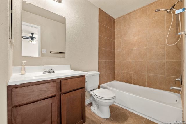 4938 FLIPPER DR, San Antonio, TX 78238