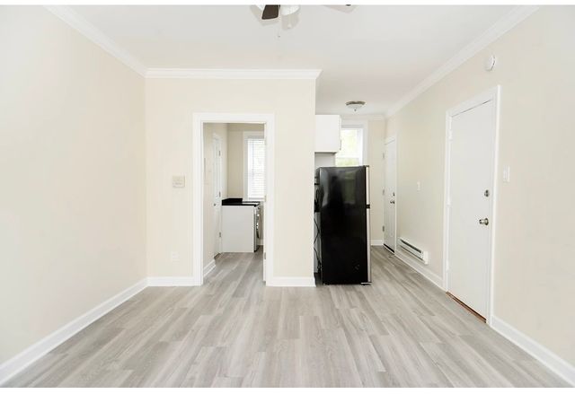 646.5 W Roscoe Street 2S, Chicago, IL 60657