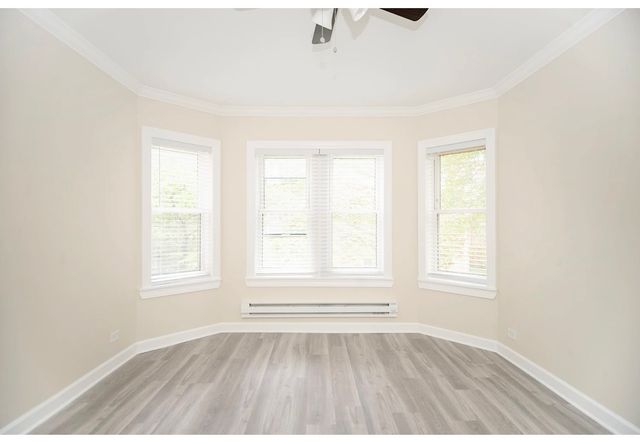 646.5 W Roscoe Street 2S, Chicago, IL 60657