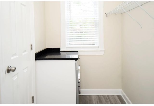 646.5 W Roscoe Street 2S, Chicago, IL 60657
