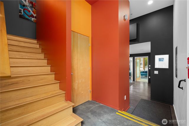 2331 E Madison Street, Seattle, WA 98112