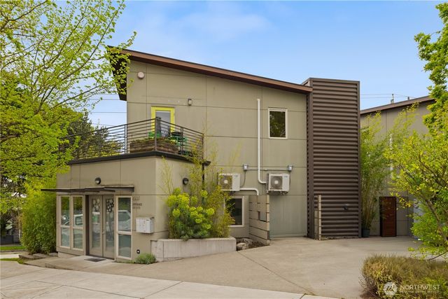 2331 E Madison Street, Seattle, WA 98112