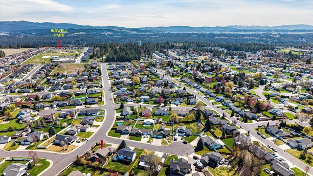 17925 N Colton Ct, Colbert, WA 99005