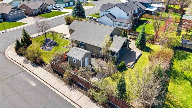 17925 N Colton Ct, Colbert, WA 99005