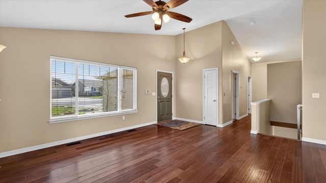 17925 N Colton Ct, Colbert, WA 99005