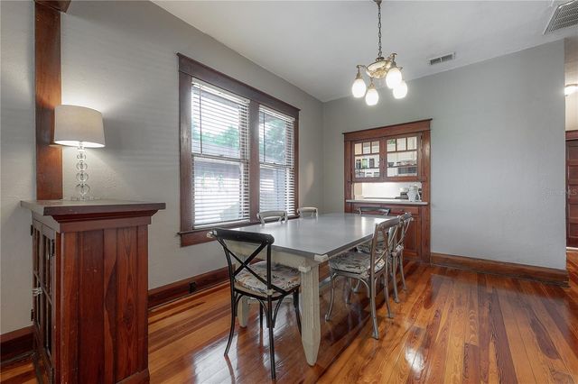 204 E FERN STREET, Tampa, FL 33604