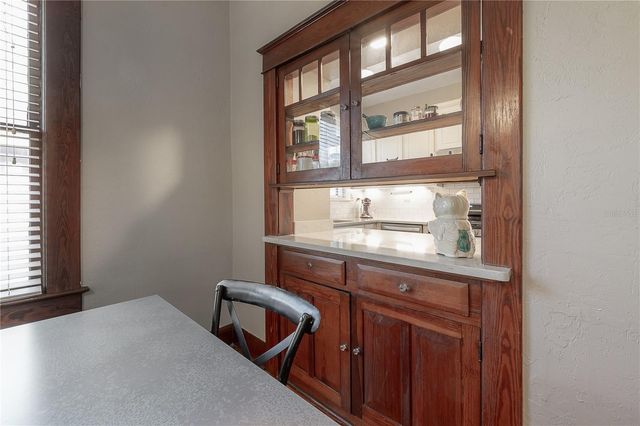 204 E FERN STREET, Tampa, FL 33604