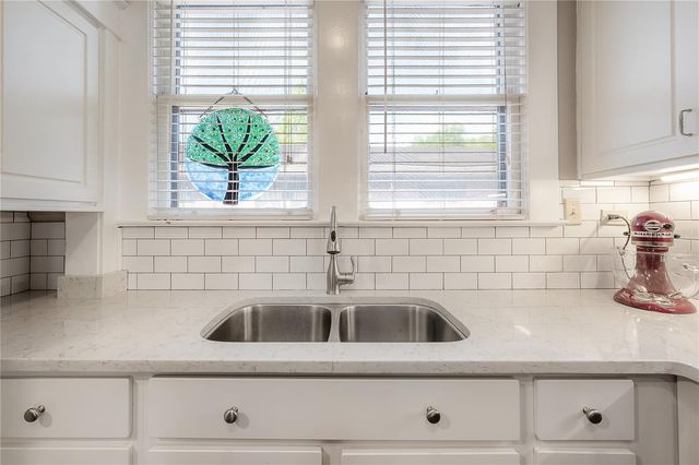 204 E FERN STREET, Tampa, FL 33604