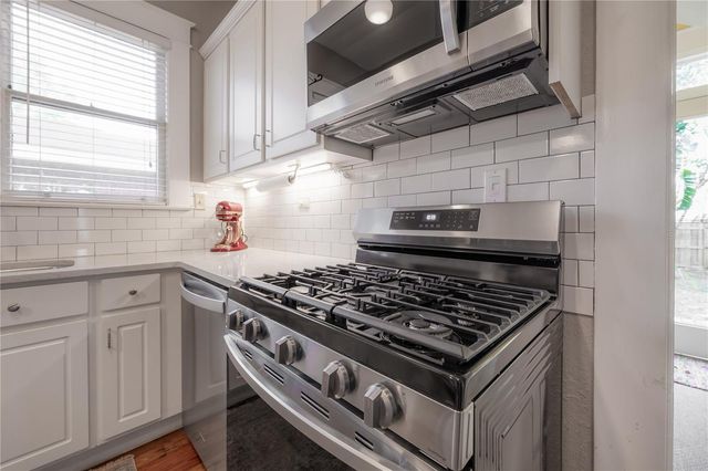 204 E FERN STREET, Tampa, FL 33604