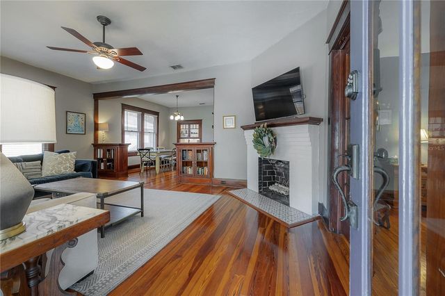 204 E FERN STREET, Tampa, FL 33604