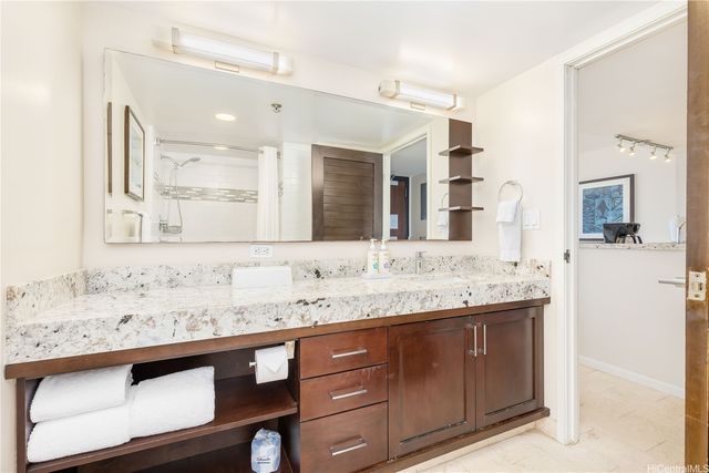 1777 Ala Moana Boulevard 2306, Honolulu, HI 96815