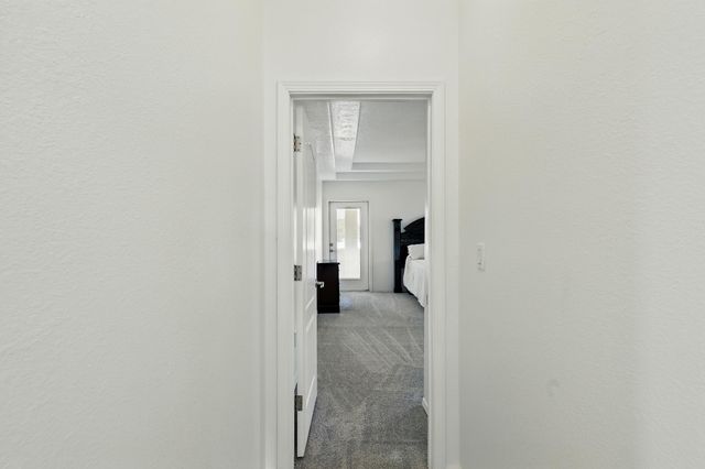 2061 BLAYLOCK Lane NE, Los Lunas, NM 87031