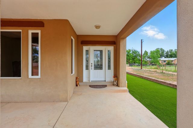 2061 BLAYLOCK Lane NE, Los Lunas, NM 87031