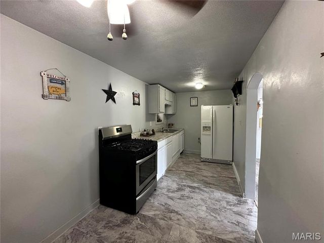 809 Lindell Avenue, Hannibal, MO 63401