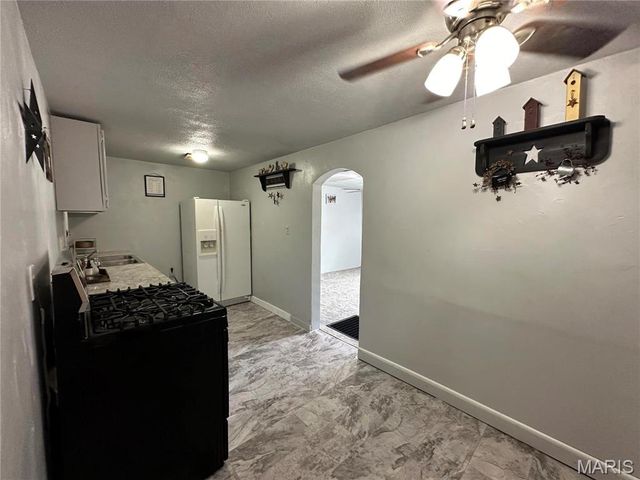 809 Lindell Avenue, Hannibal, MO 63401