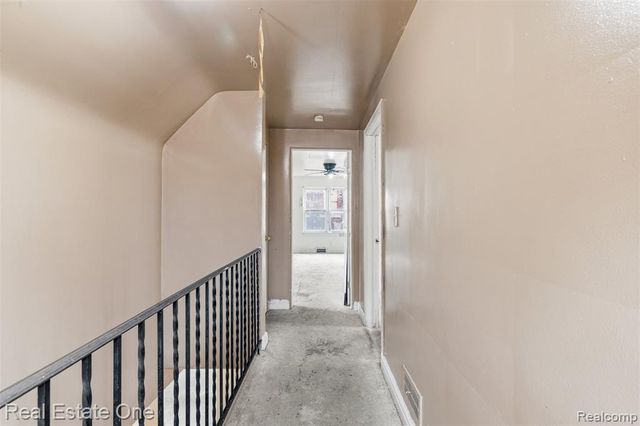 15464 Lindsay Street, Detroit, MI 48227