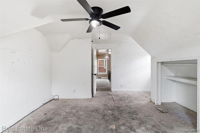 15464 Lindsay Street, Detroit, MI 48227