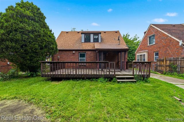 15464 Lindsay Street, Detroit, MI 48227