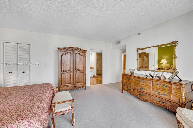 1581 Brickell Ave 1204, Miami, FL 33129