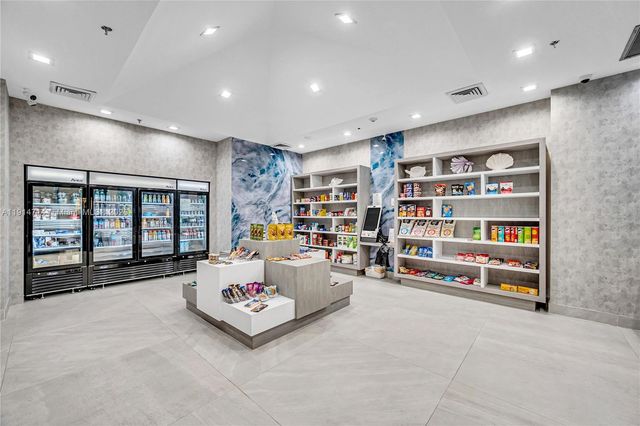 1581 Brickell Ave 1204, Miami, FL 33129