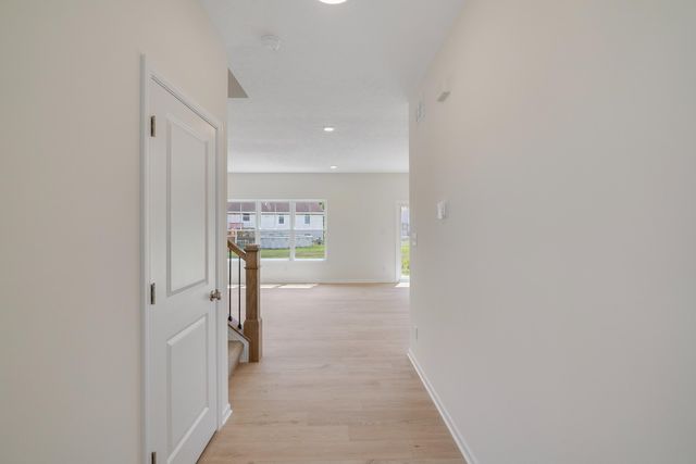 5187 Red Rock Lane, Schererville, IN 46375