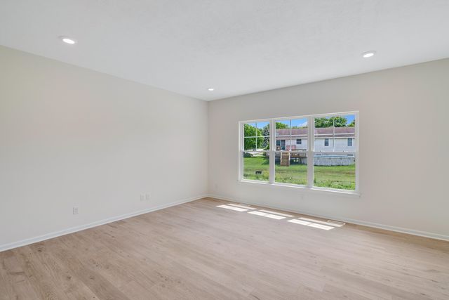 5187 Red Rock Lane, Schererville, IN 46375