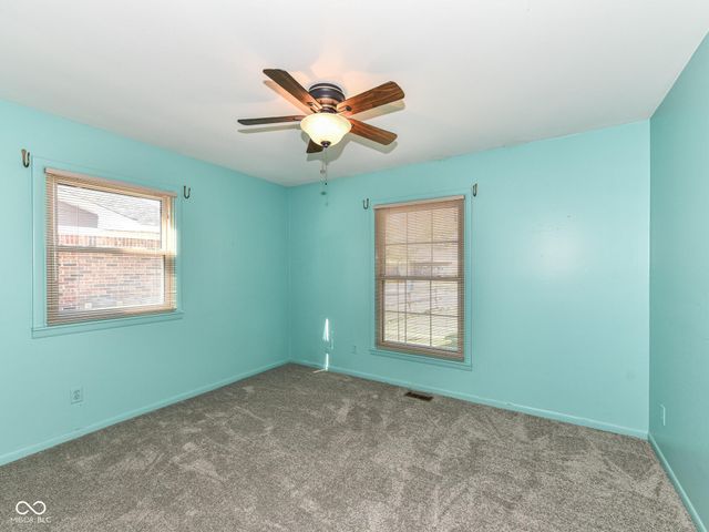 10415 Lawnhaven Drive, Indianapolis, IN 46229