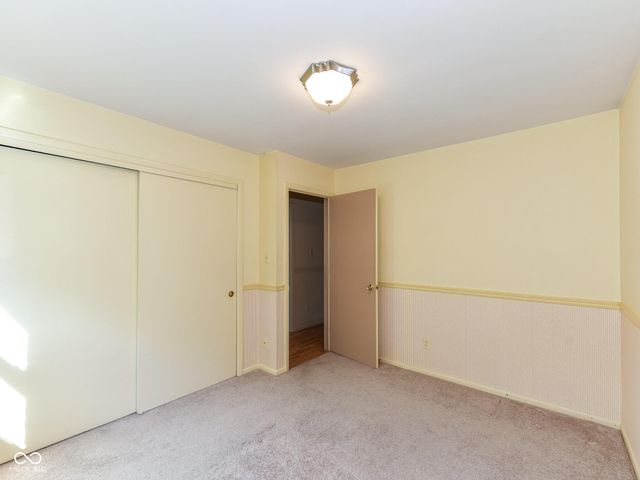 10415 Lawnhaven Drive, Indianapolis, IN 46229