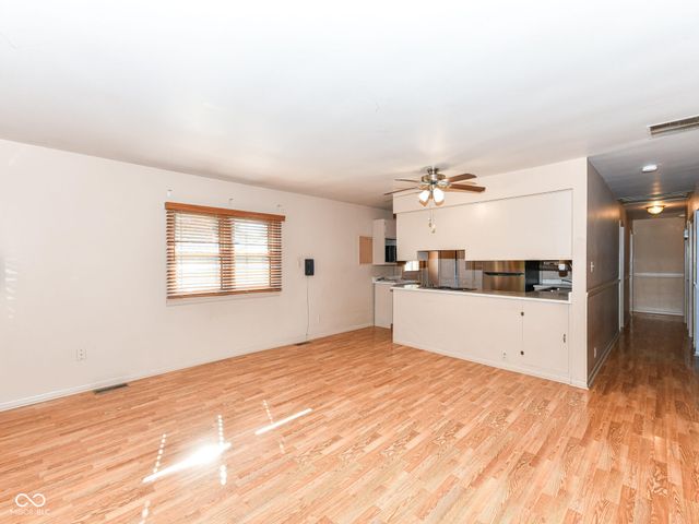 10415 Lawnhaven Drive, Indianapolis, IN 46229