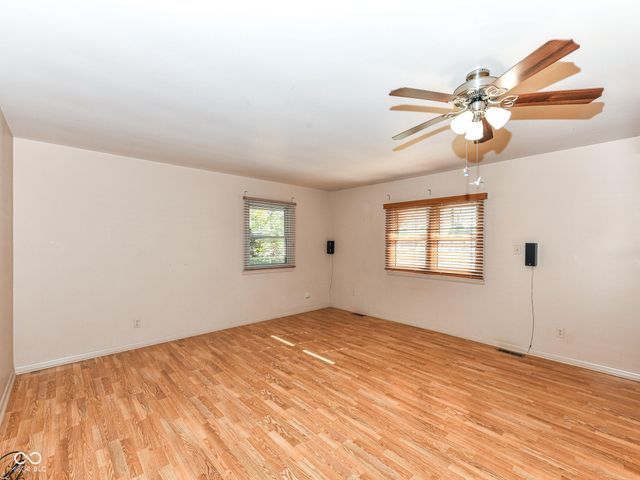 10415 Lawnhaven Drive, Indianapolis, IN 46229