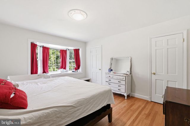7322 EDMONSTON RD, College Park, MD 20740