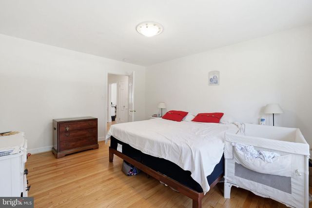 7322 EDMONSTON RD, College Park, MD 20740