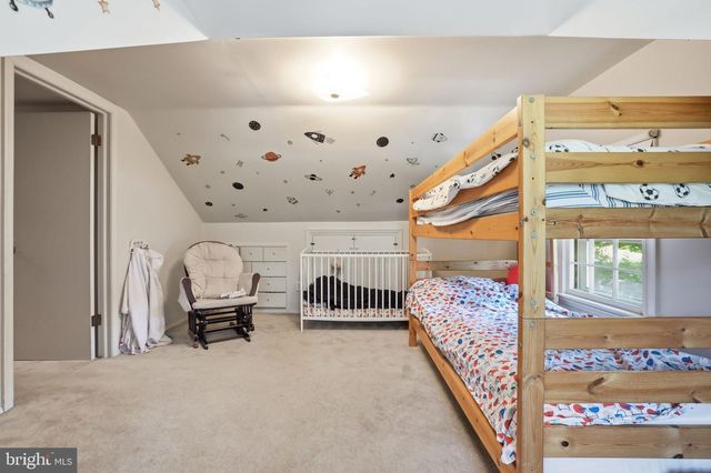 7322 EDMONSTON RD, College Park, MD 20740
