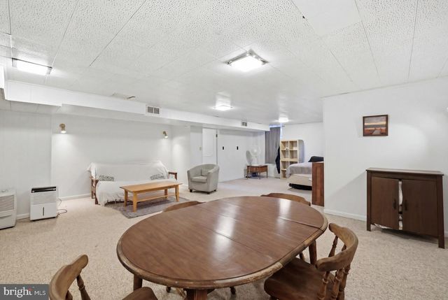 7322 EDMONSTON RD, College Park, MD 20740