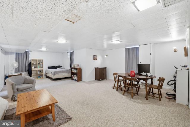 7322 EDMONSTON RD, College Park, MD 20740
