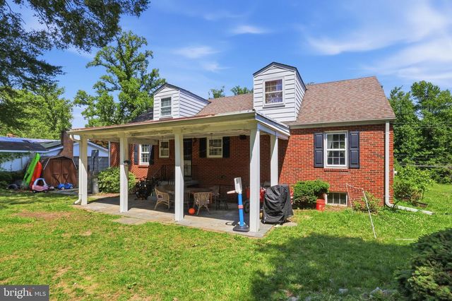 7322 EDMONSTON RD, College Park, MD 20740