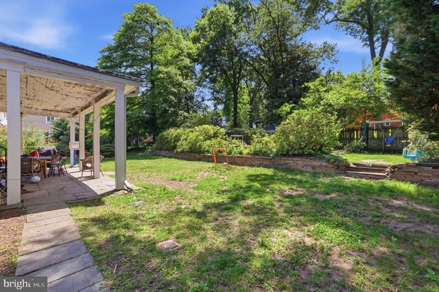 7322 EDMONSTON RD, College Park, MD 20740