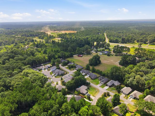 13 Sienna Ln., Sumrall, MS 39482