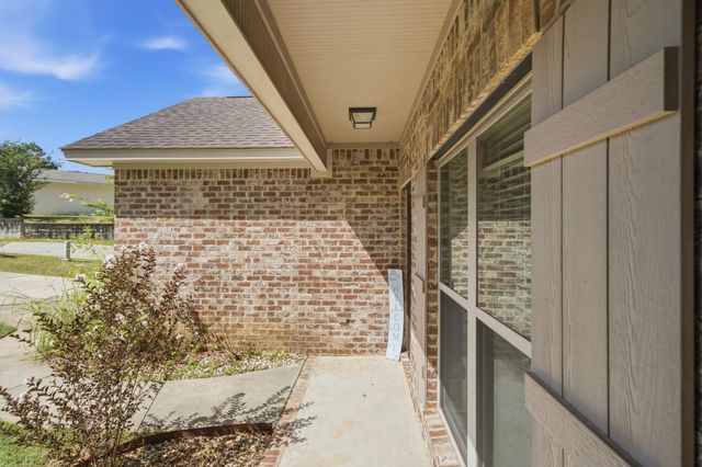 13 Sienna Ln., Sumrall, MS 39482