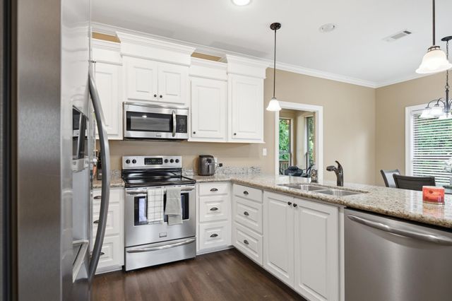 13 Sienna Ln., Sumrall, MS 39482