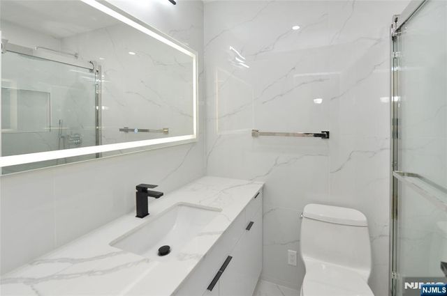 472 Central Boulevard, Fort Lee, NJ 07024