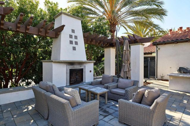 4843 Nelson Ct, Carlsbad, CA 92010