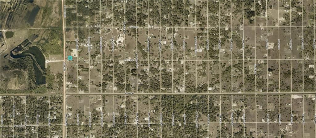 2403 E 17th ST, LEHIGH ACRES, FL 33972 — photo 2