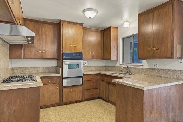 273 Sychar Road, San Diego, CA 92114