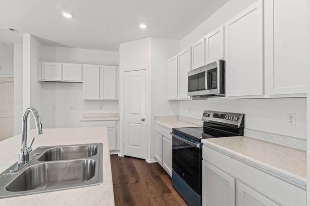 7017 Potomac Trail, Bauxite, AR 72011