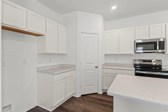 7017 Potomac Trail, Bauxite, AR 72011