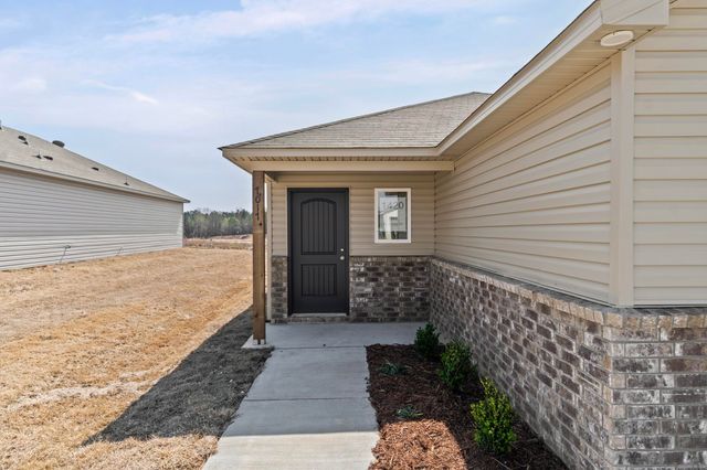 7017 Potomac Trail, Bauxite, AR 72011